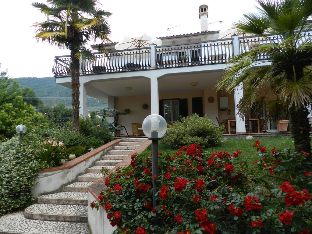 B&B Villa Maria Terni Exterior foto