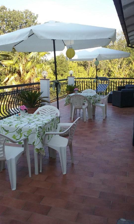 B&B Villa Maria Terni Exterior foto